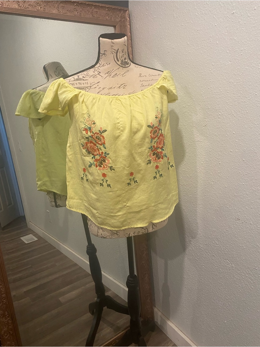 mine Yellow Floral Square Neck Puff Sleeve Crop Top - Picture 2 of 6